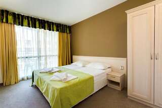 Отель Hotel Avalon - Все включено Солнечный Берег Двухместный номер с 2 отдельными кроватями и балконом (для 2 взрослых)-7